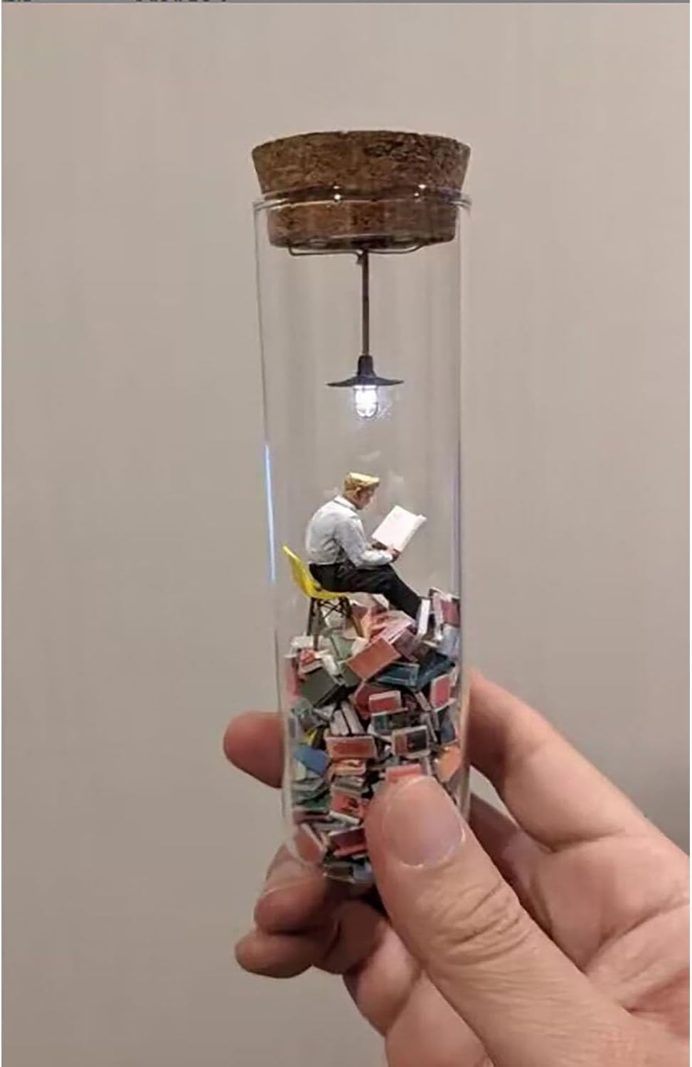 YONGYUN Test Tube Book Decor 112 Scale Resin Art