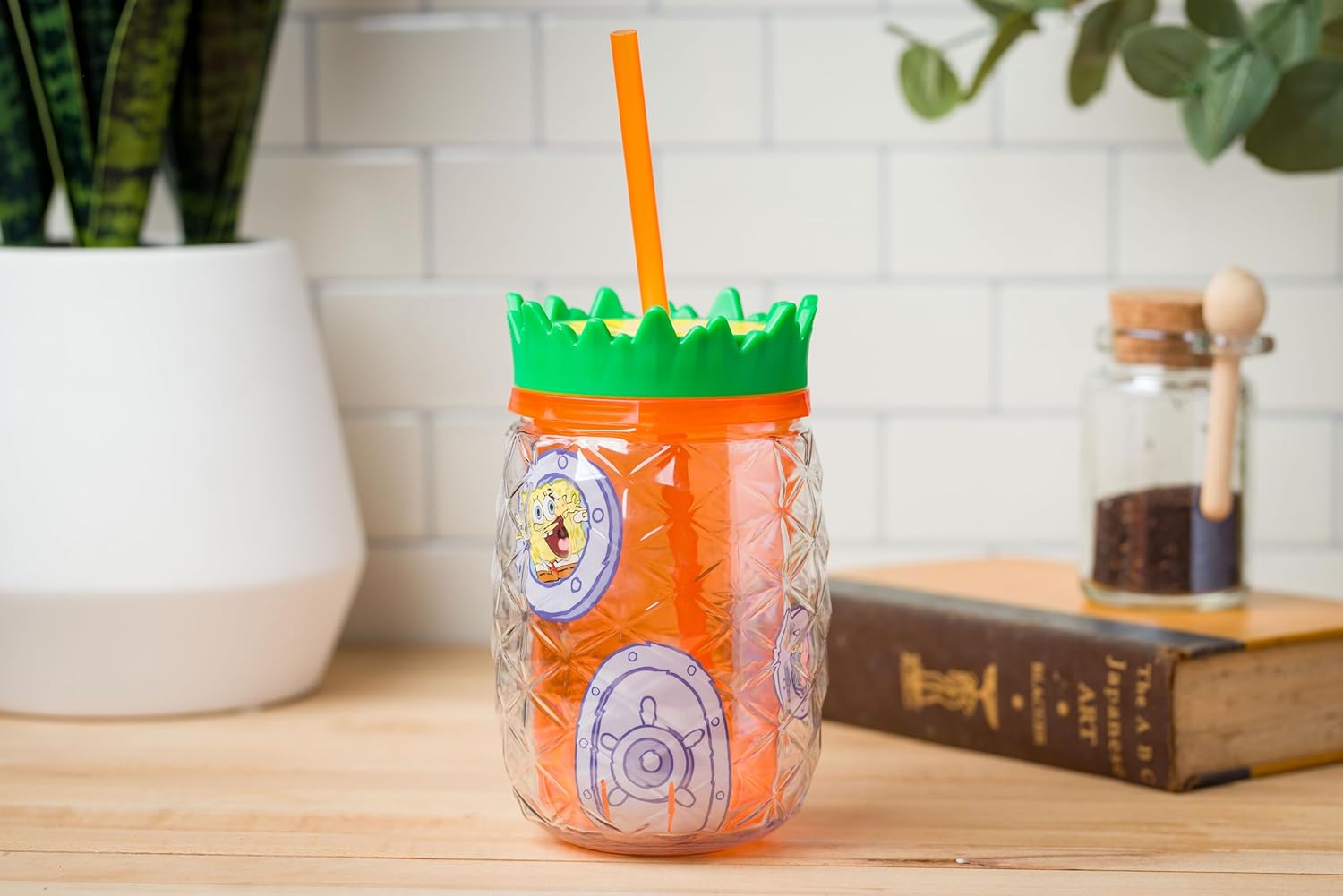 Silver Buffalo SpongeBob Gary Pineapple 16 oz Tumbler