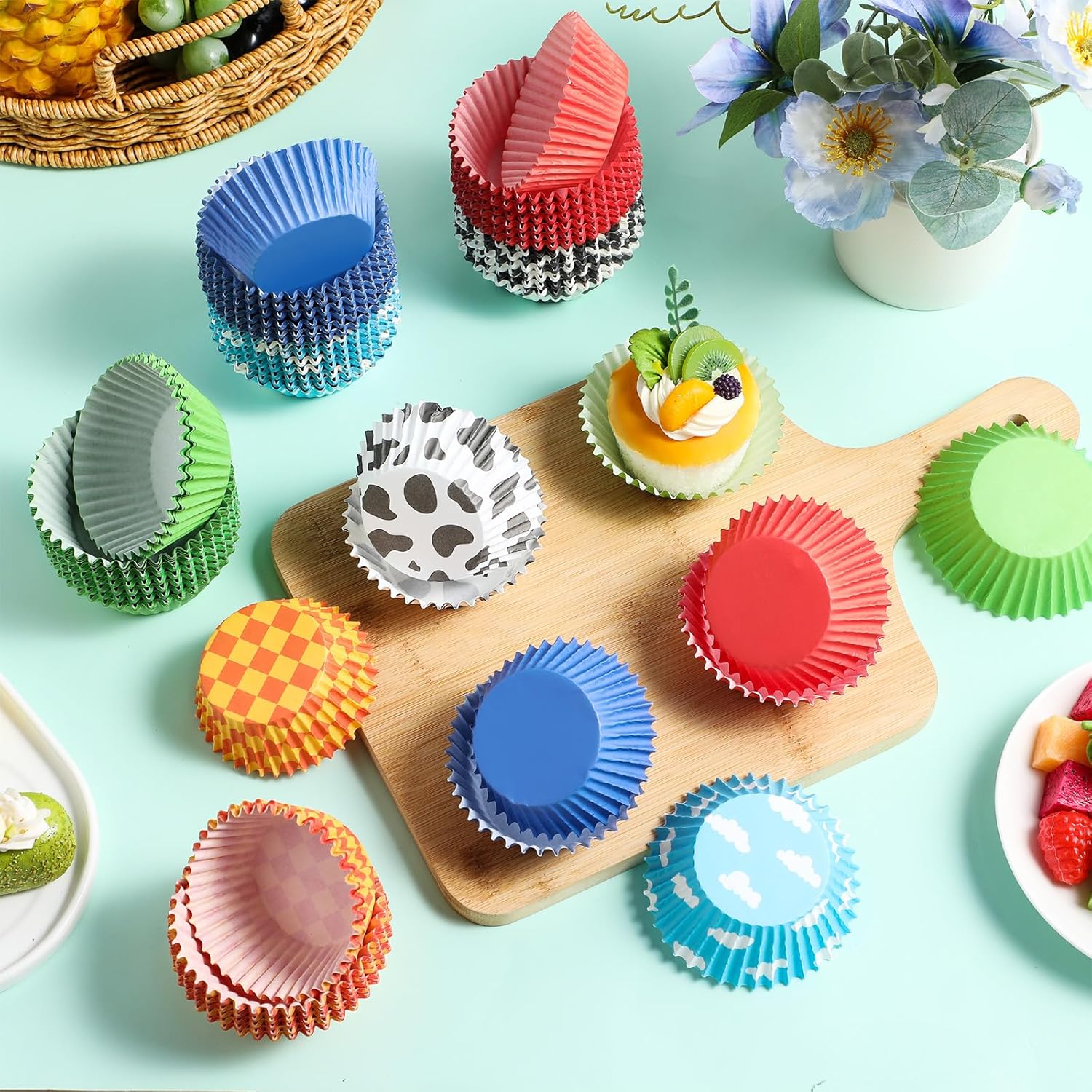 Vesici 900 Count Cartoon Game Cupcake Liners