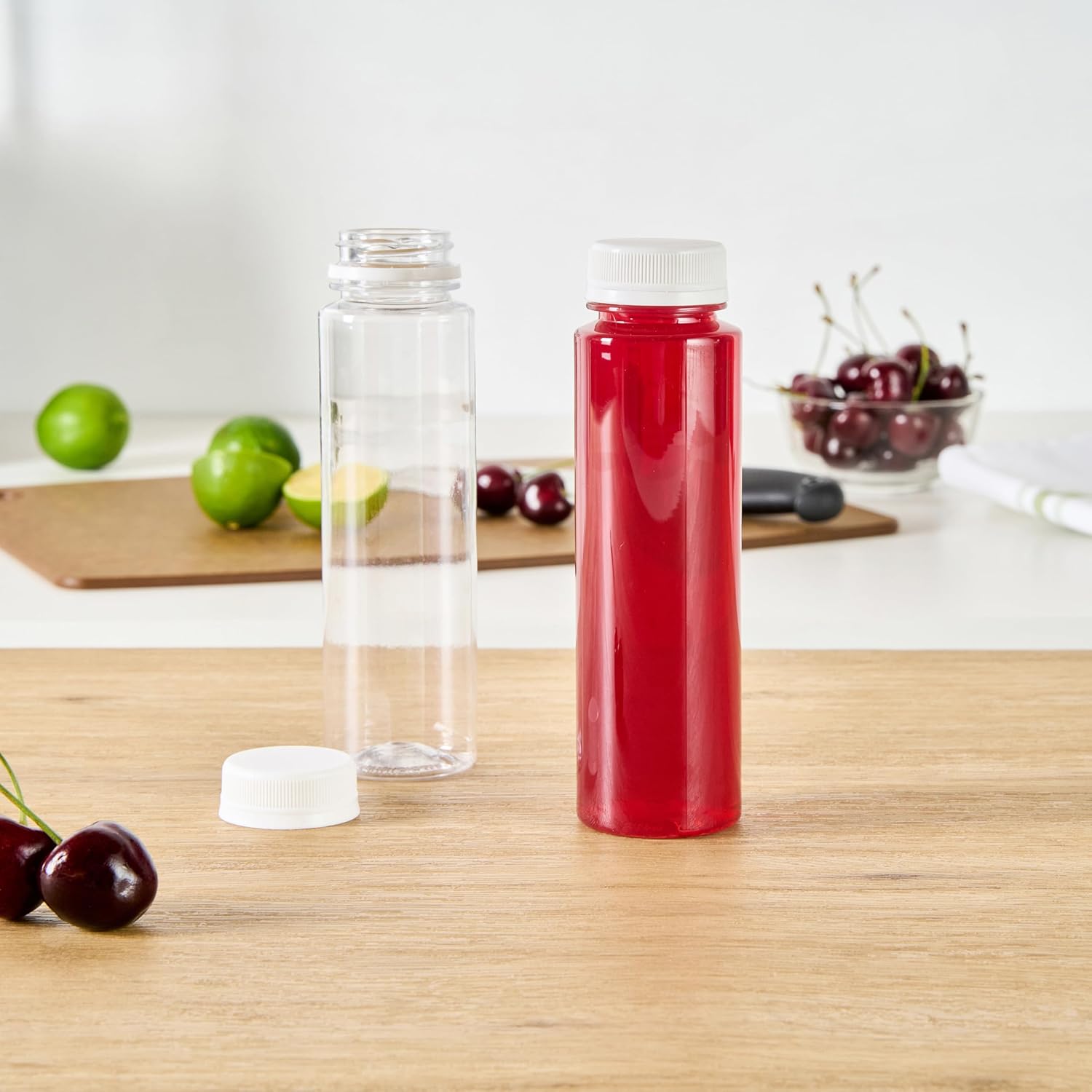 Restaurantware 8 Oz Juice Bottles 100 Pack with White Caps